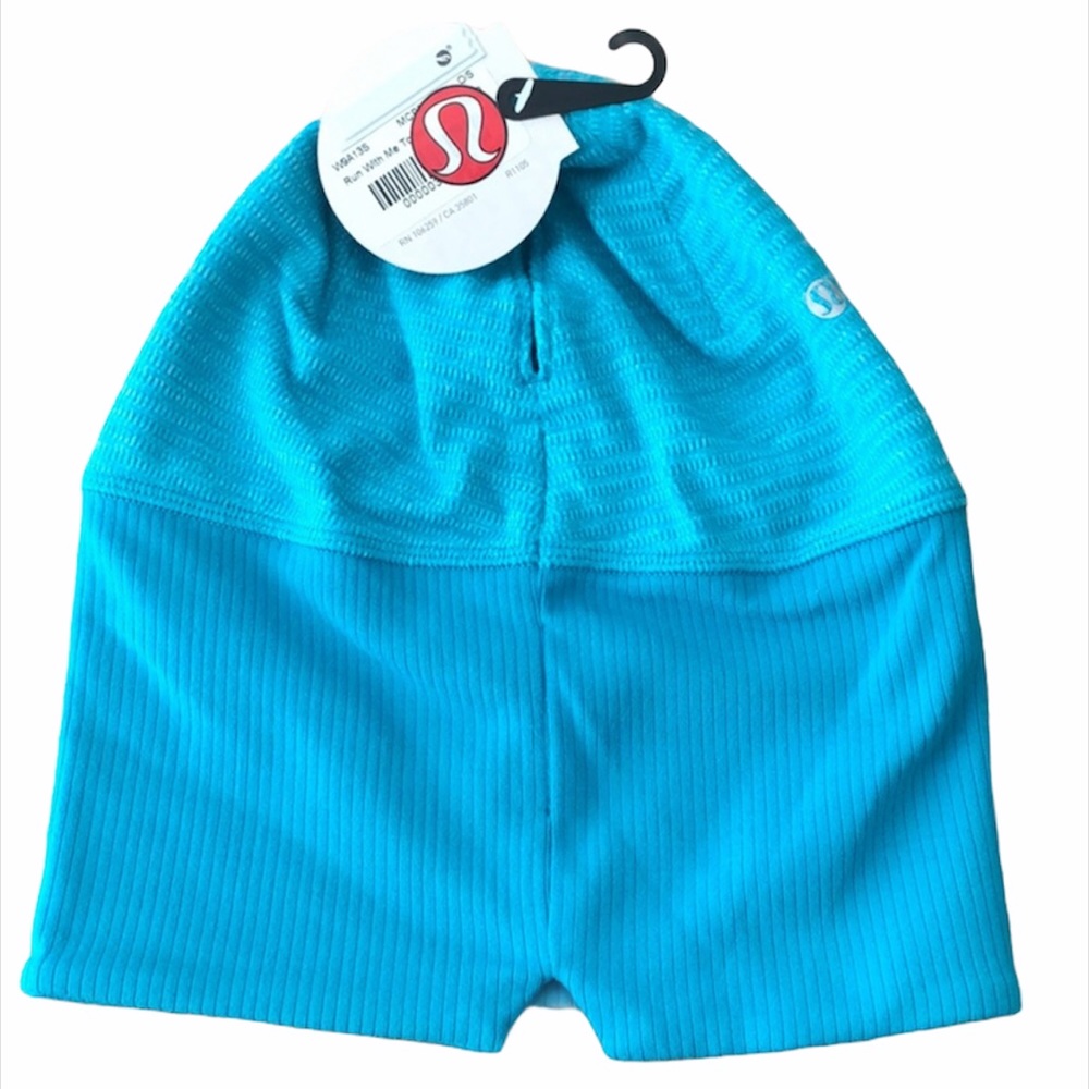 Lululemon run with me toque